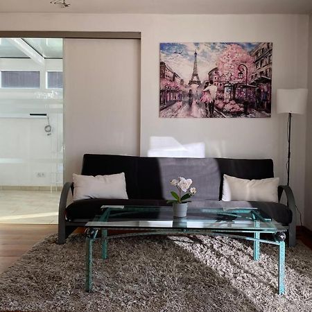 Fewo Luxus Wohnung Im Eigenen Ferienhaus, 120 Qm, Naehe Regensburg Mit Balkon, Terrasse & Garten, Gute Zuganbindung Laber エクステリア 写真